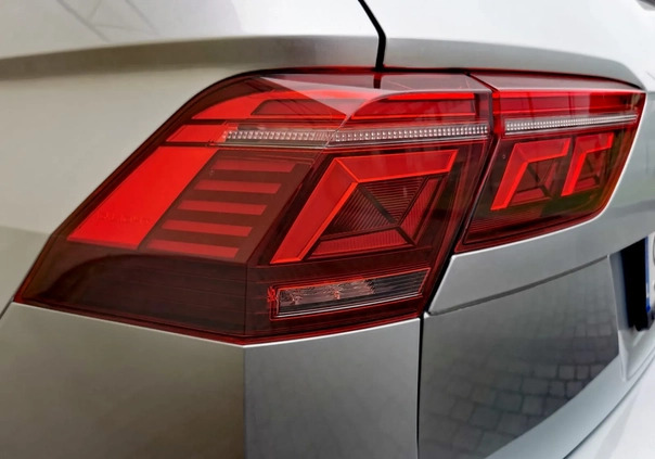 Volkswagen Tiguan cena 209000 przebieg: 71000, rok produkcji 2021 z Kościerzyna małe 92
